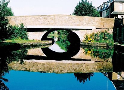 The Leeds Liverpool Canal passing through Burnley The Leeds Liverpool Canal passing through Burnley